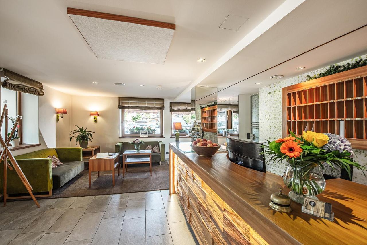 伯格兰德全包顶级酒店 蒂罗尔-泽费尔德 外观 照片